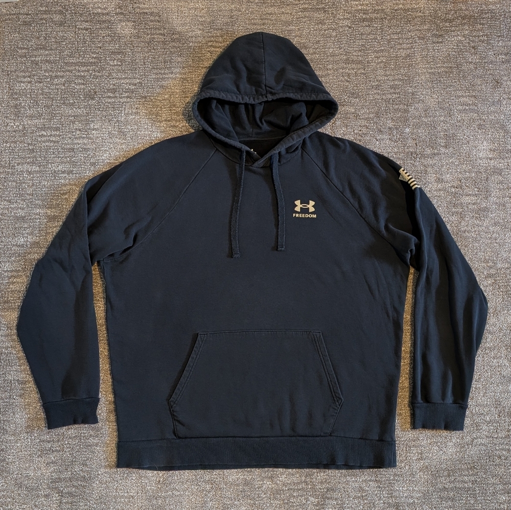 Under Armour Camo Freedom Flag Black Pullover Hoodie - XL